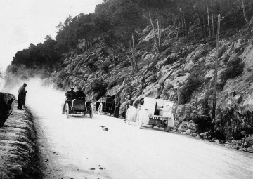 Mercedes-Simplex 40 hp of Henri de Rothschild .jpg