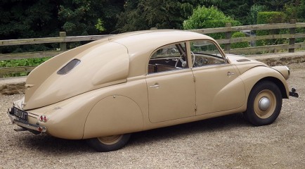 3_Tatra T97.jpg