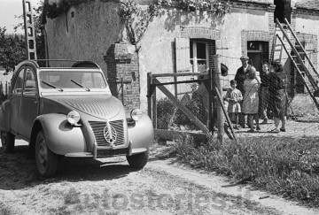 6_Prime foto stampa 2CV foto 1.jpg