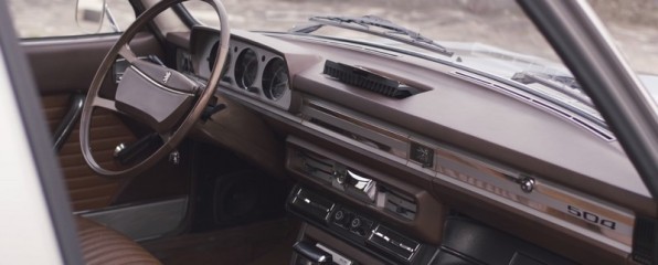 3_Peugeot504.jpg