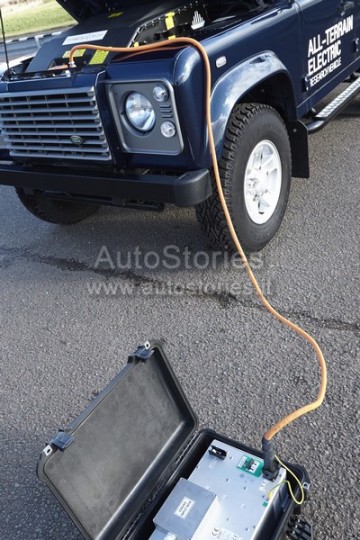 2013_Electric_Defender_03.jpg
