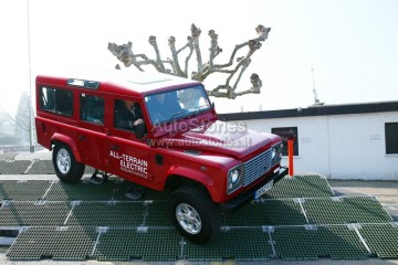ElectricDefender_015.jpg