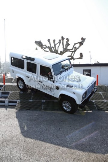 ElectricDefender_028.jpg