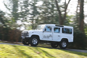 ElectricDefender_036.jpg