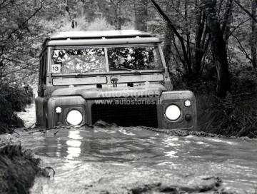 1979_Land_Rover_Stage_1_V8_launch_1979.jpg