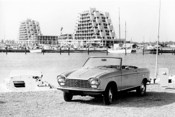 2-peugeot204.jpg
