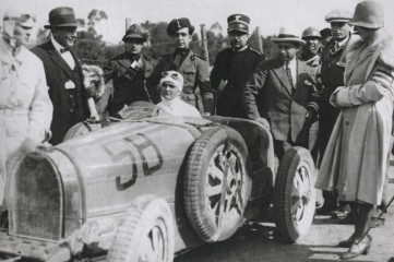 2_Eliska Junkova_Traga Florio_1928.jpg