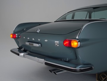 2-Volvo_1800_02.jpg