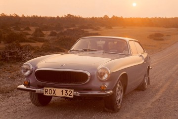 4-Volvo_1800_ES_04.jpg