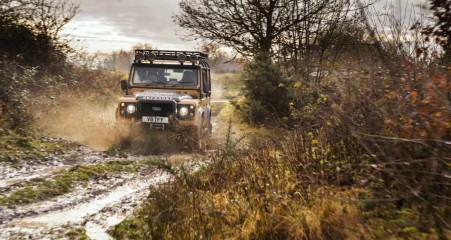 4-defender-works-v8-trophy.jpeg