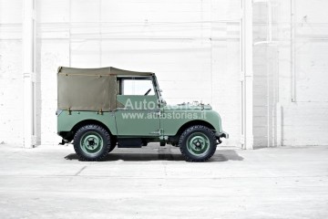 1948_02_Series_I_Hue_First_Production_Vehicle.jpg