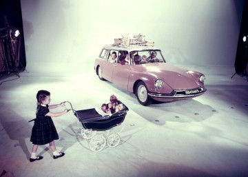 5_ID19 Familiale 1960.jpg